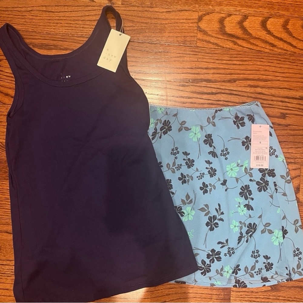A New Day/Target Navy Tank Top & Light Blue Floral Skort Set